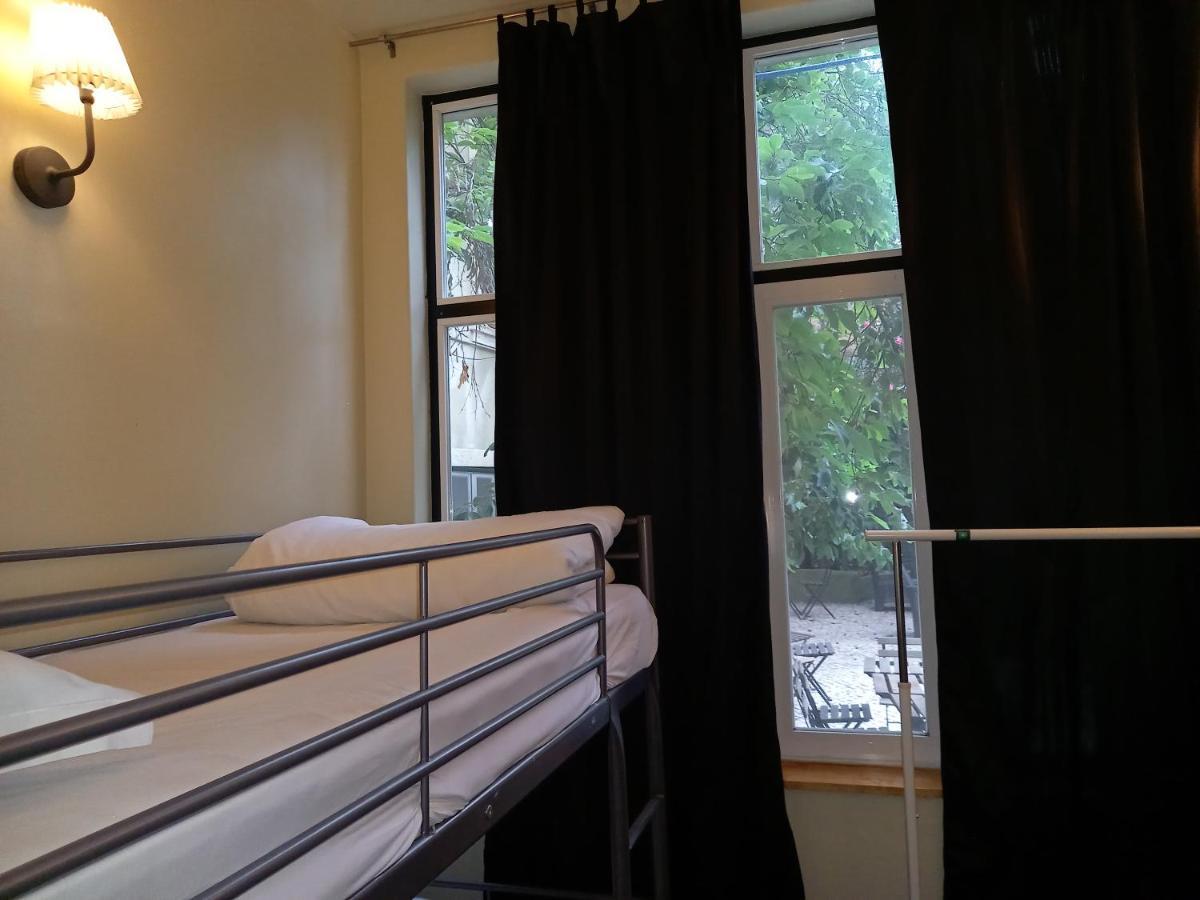 Lisbon Budget Inn Екстер'єр фото