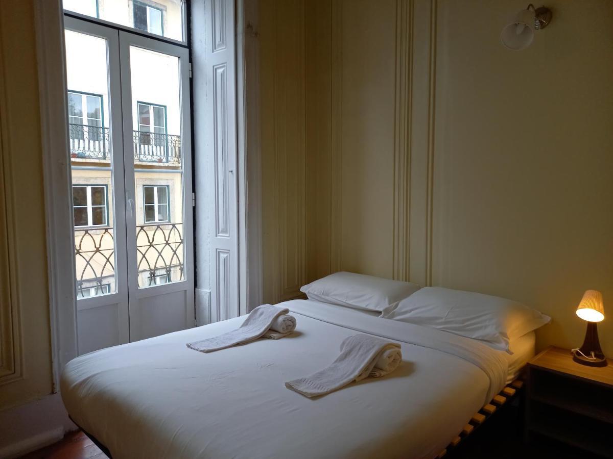 Lisbon Budget Inn Екстер'єр фото